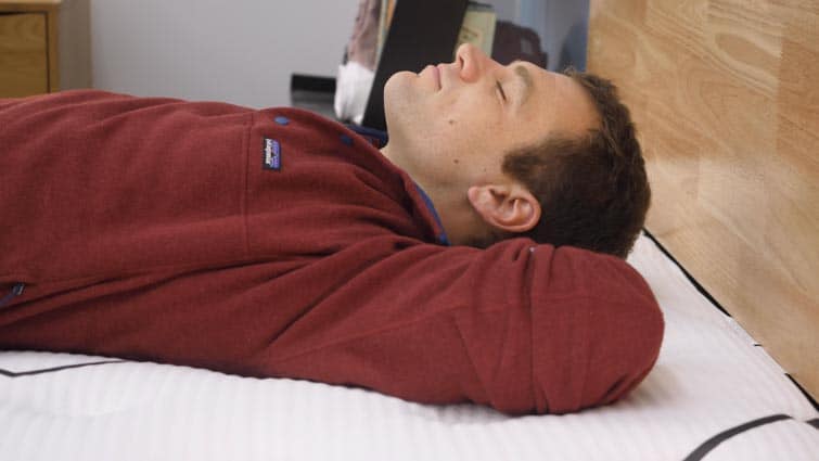 Relaxing on the Simmons Beautyrest Black mattress