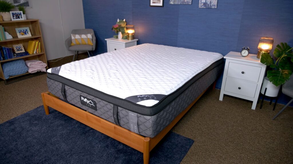 Puffy Lux Hybrid Mattress