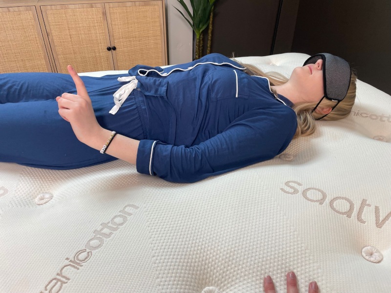 Partner test on the Saatva Latex Hybrid